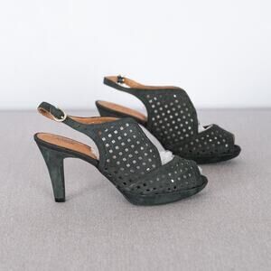 Clarks Artisan Leather Slingback Heels Women's Size 7M Open Toe Laser Cut Boho